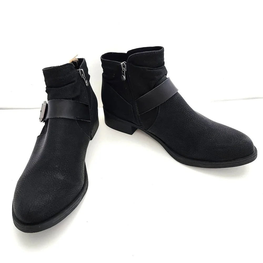 Blowfish Malibu Ankle Boots Black Vegan Leather Buckle Zipper Womens 7